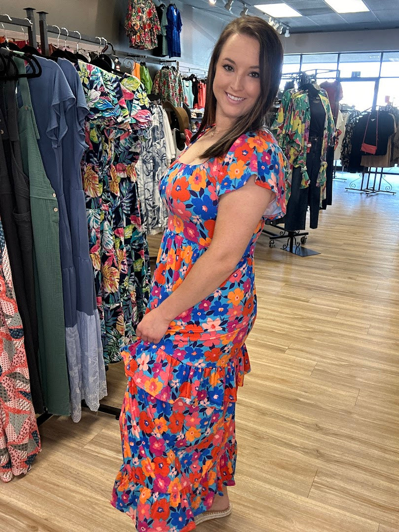 Paris Tiered Floral Midi Dress – Main Street Co.